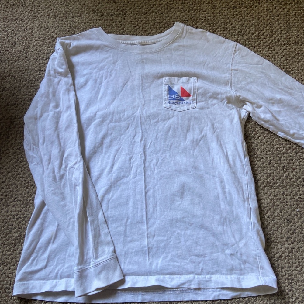 Vineyard Vines sailing tee